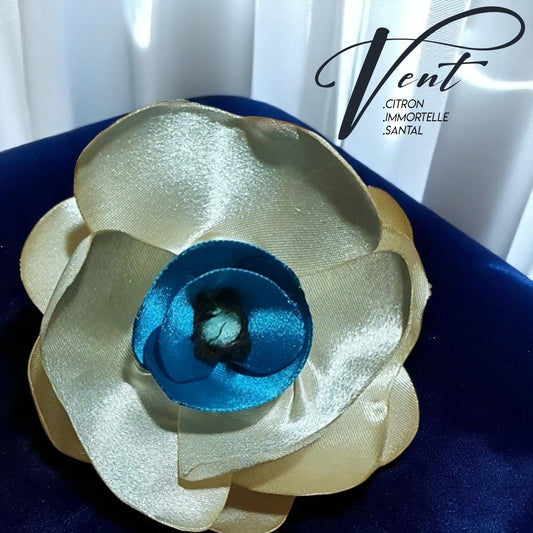 diffuseur fleur creme bleu avec parfum