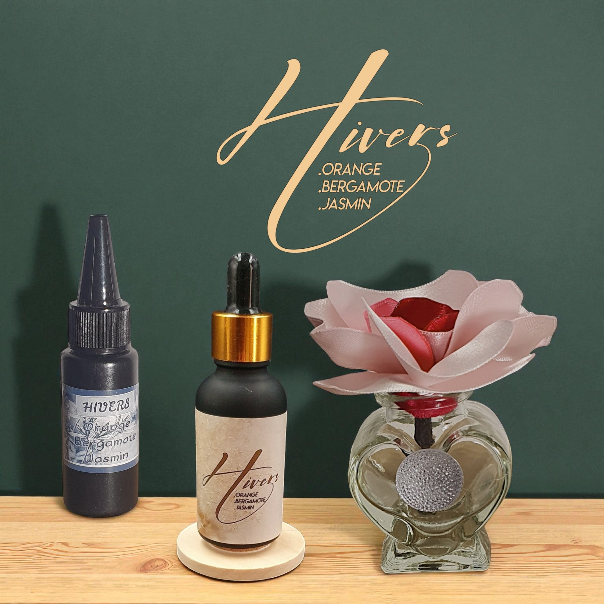 12 coffret ichi avec diffuseur fleur bouton de rose flacon parfum d'ambiance et sa recharge