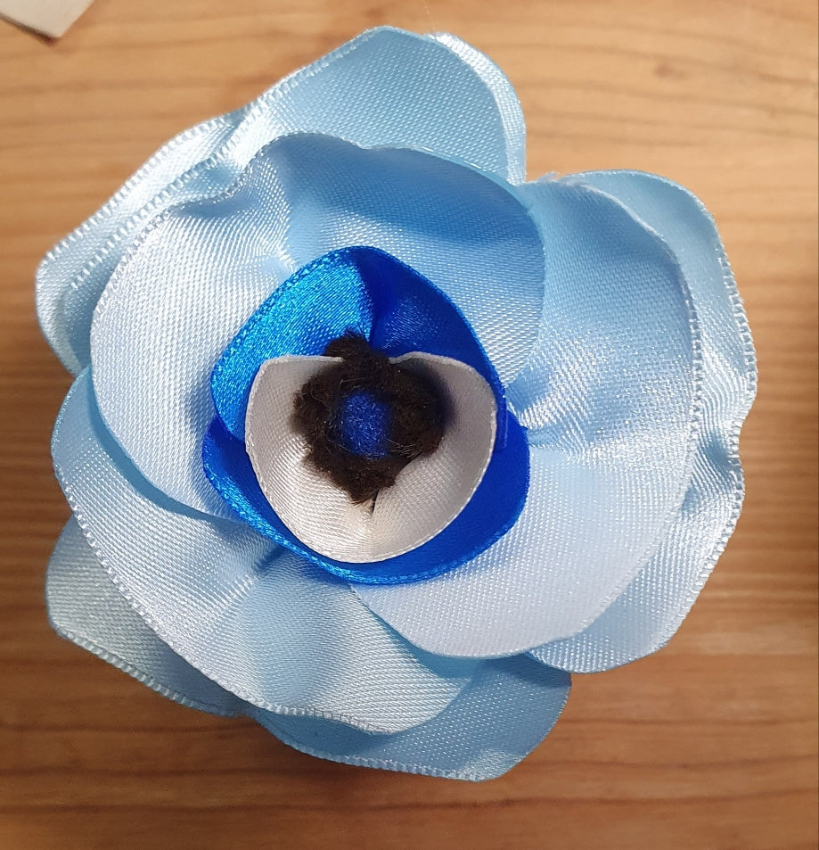 14 diffuseur fleur bleu clair