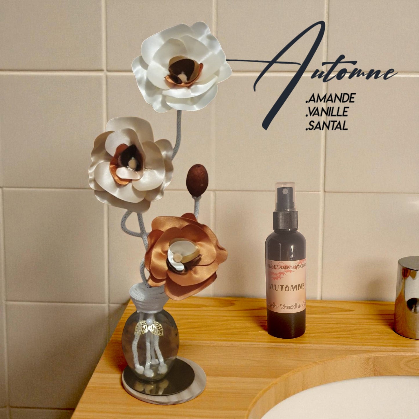  Vase décoratif artisanal NI avec fleur en satin et son parfum d'ambiance automne