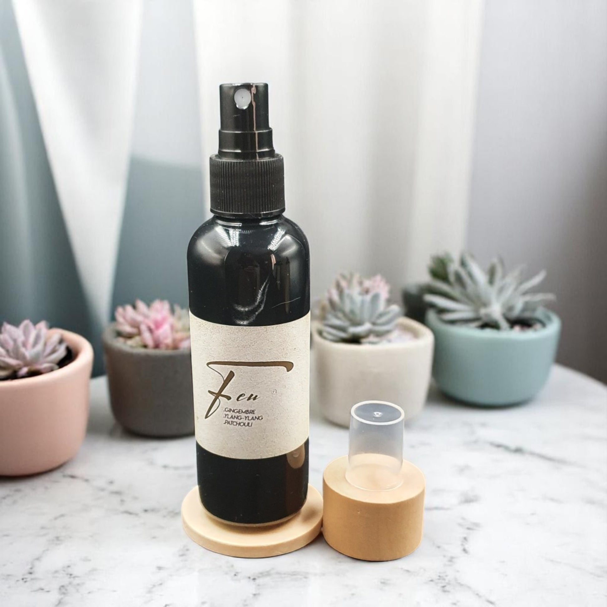 flacon spray de parfum d'ambiance feu
